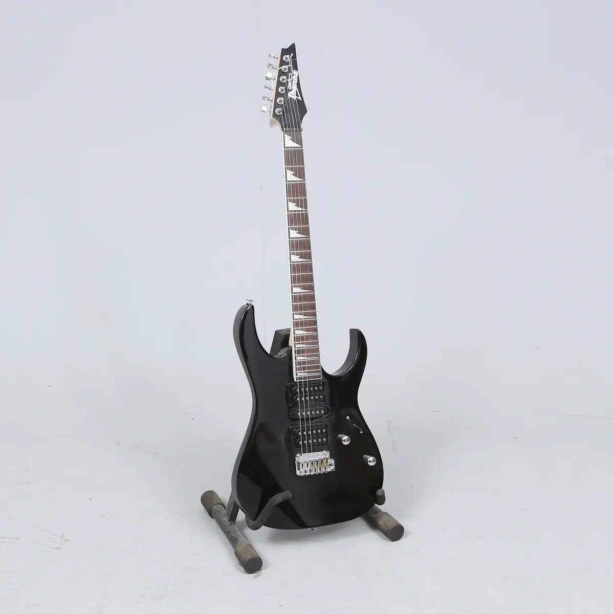 ELGITARR, Gio, Ibanez.