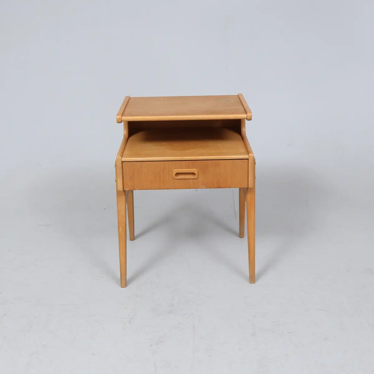 SÄNGBORD, ekfaner, 1960-tal.