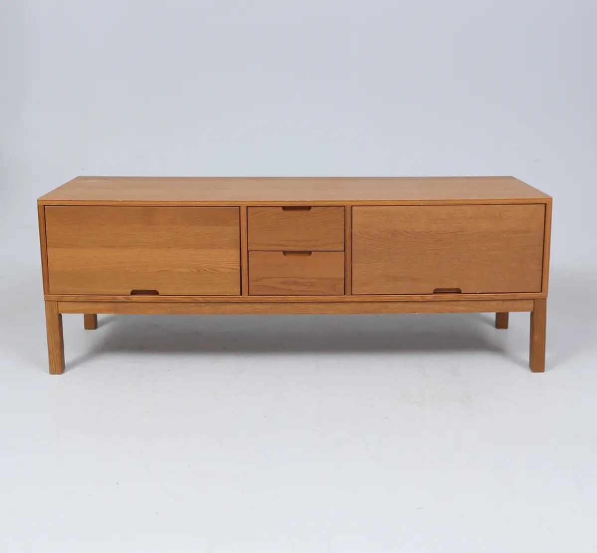 SIDEBOARD, betsad ek, ur Stockholmserien, IKEA.