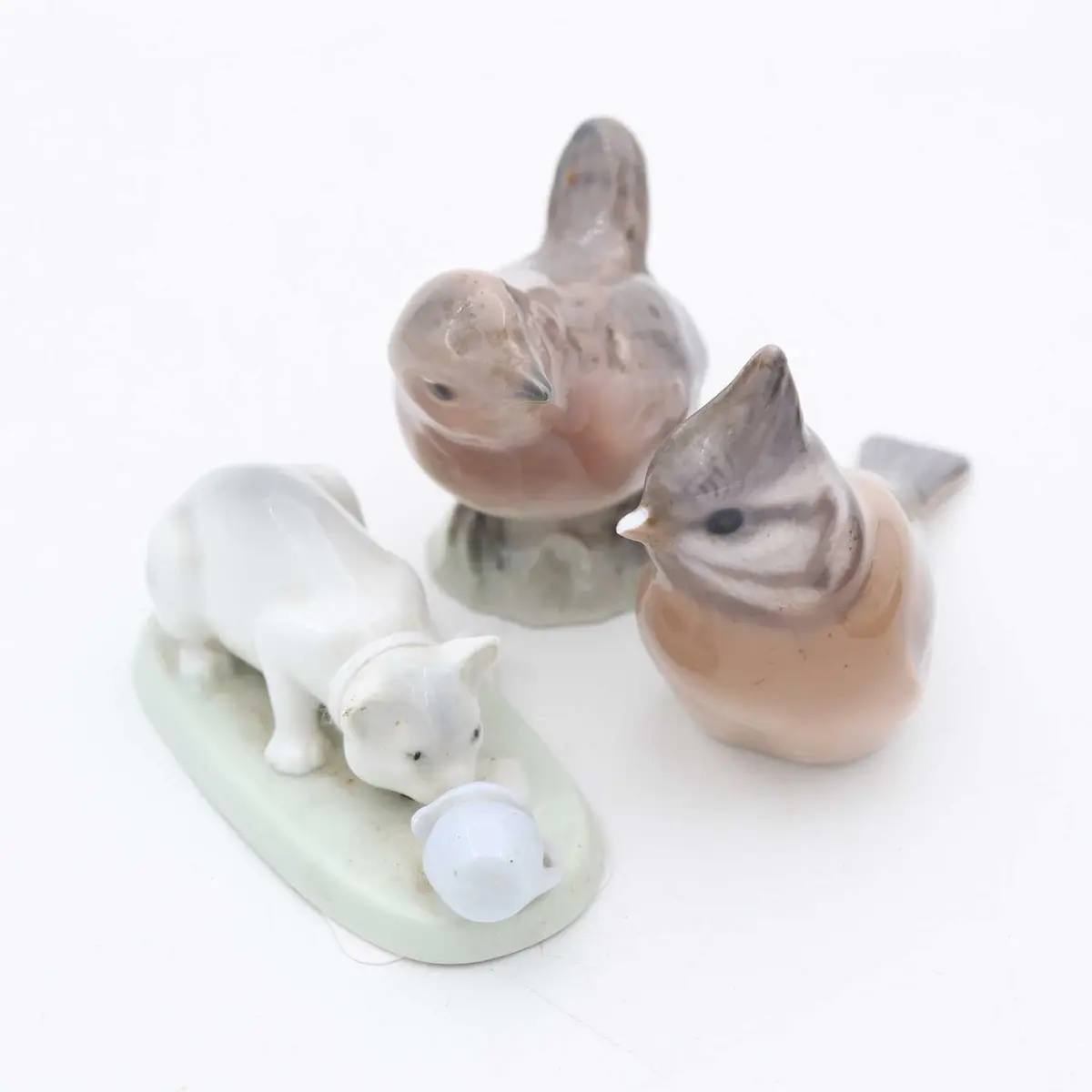 Lot 290 - A Galluba & Hofmann porcelain figure of a