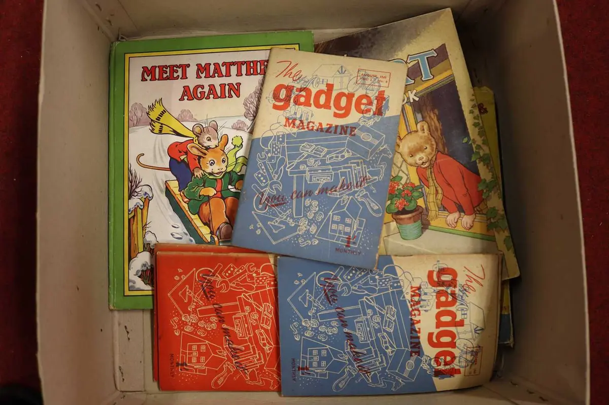 Lot 315 - A Donald and Pluto movie book,m in ten reels