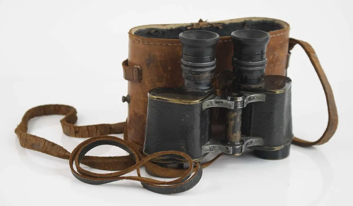 Lot 1160 - A pair of WW I period French binoculars