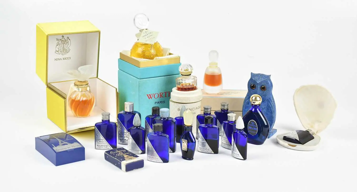 NINA RICCI; L'Air du Temps vintage perfume