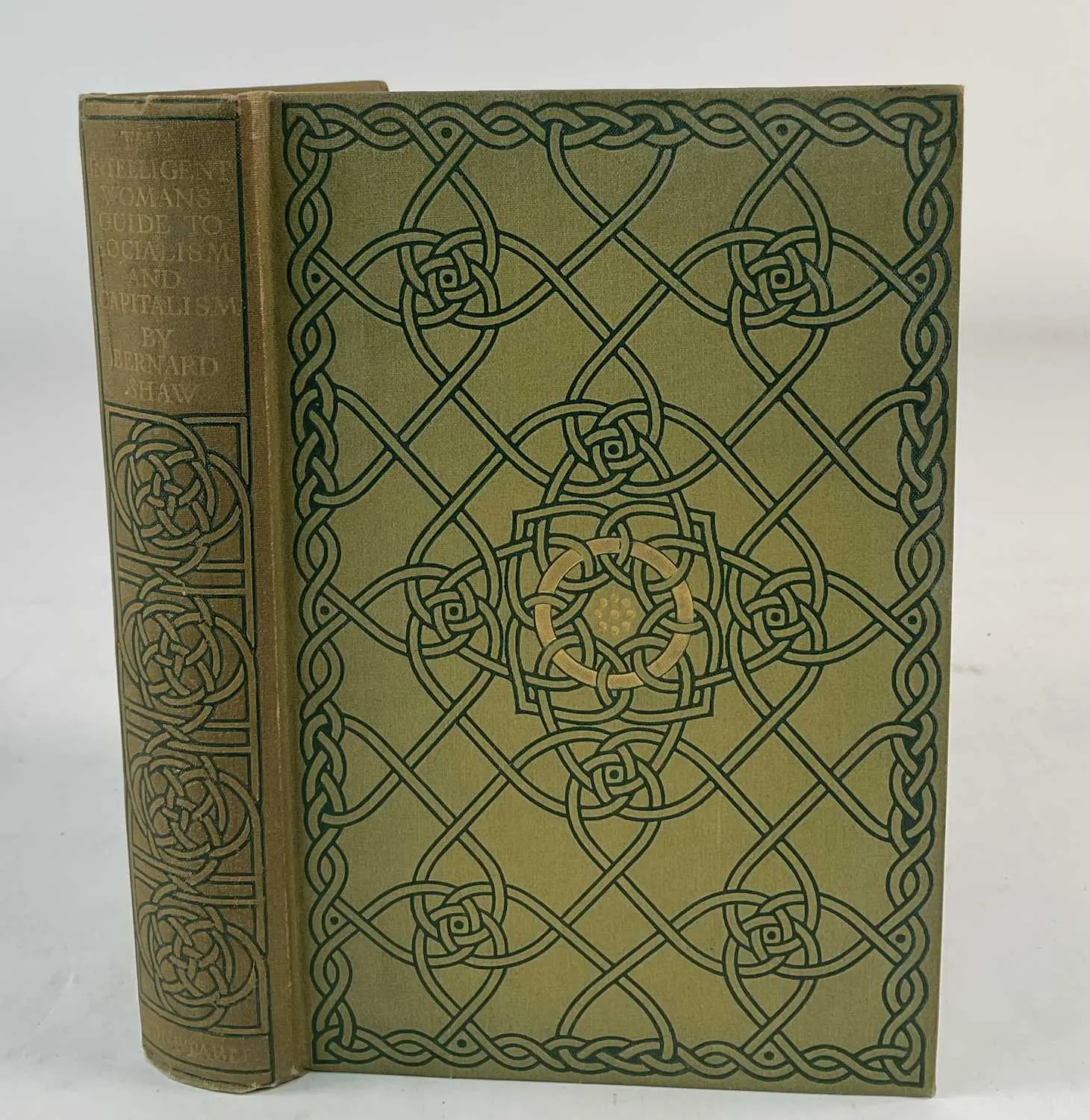 BERNARD SHAW; The Intelligent Woman's Guide to Socialism