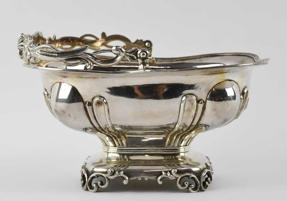 A late 19th/early 20th century Chinese Export silver sugar basket