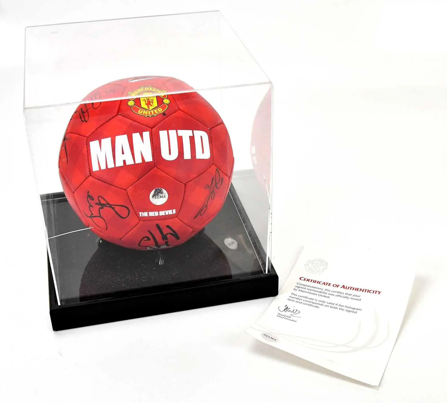 MANCHESTER UNITED; an autographed size 5 football