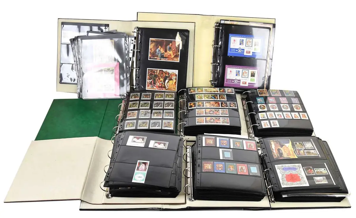 THEMATICS – ART; a monumental collection in thirty albums