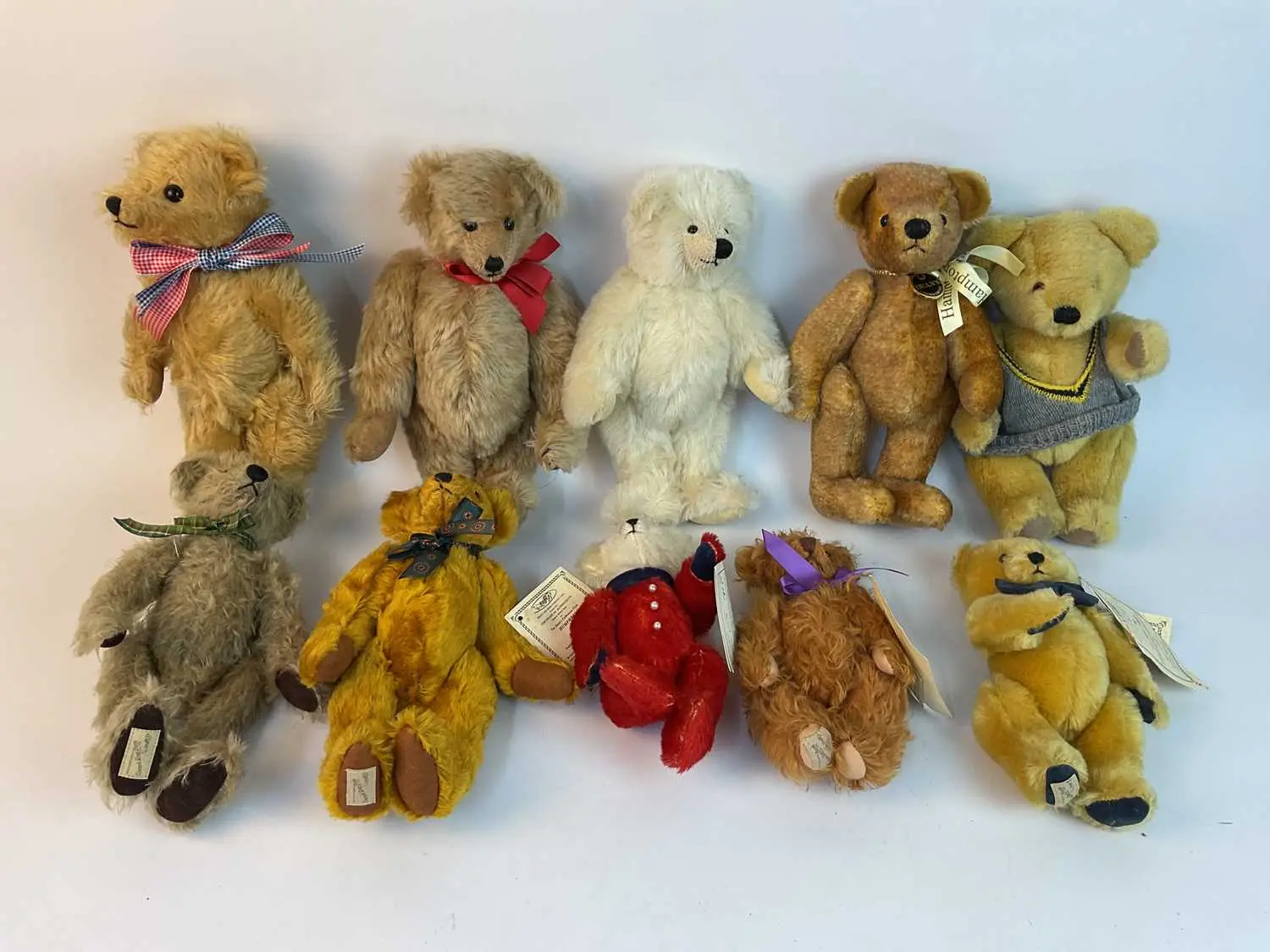 DEAN'S RAG BOOK BEARS; ten limited edition bears