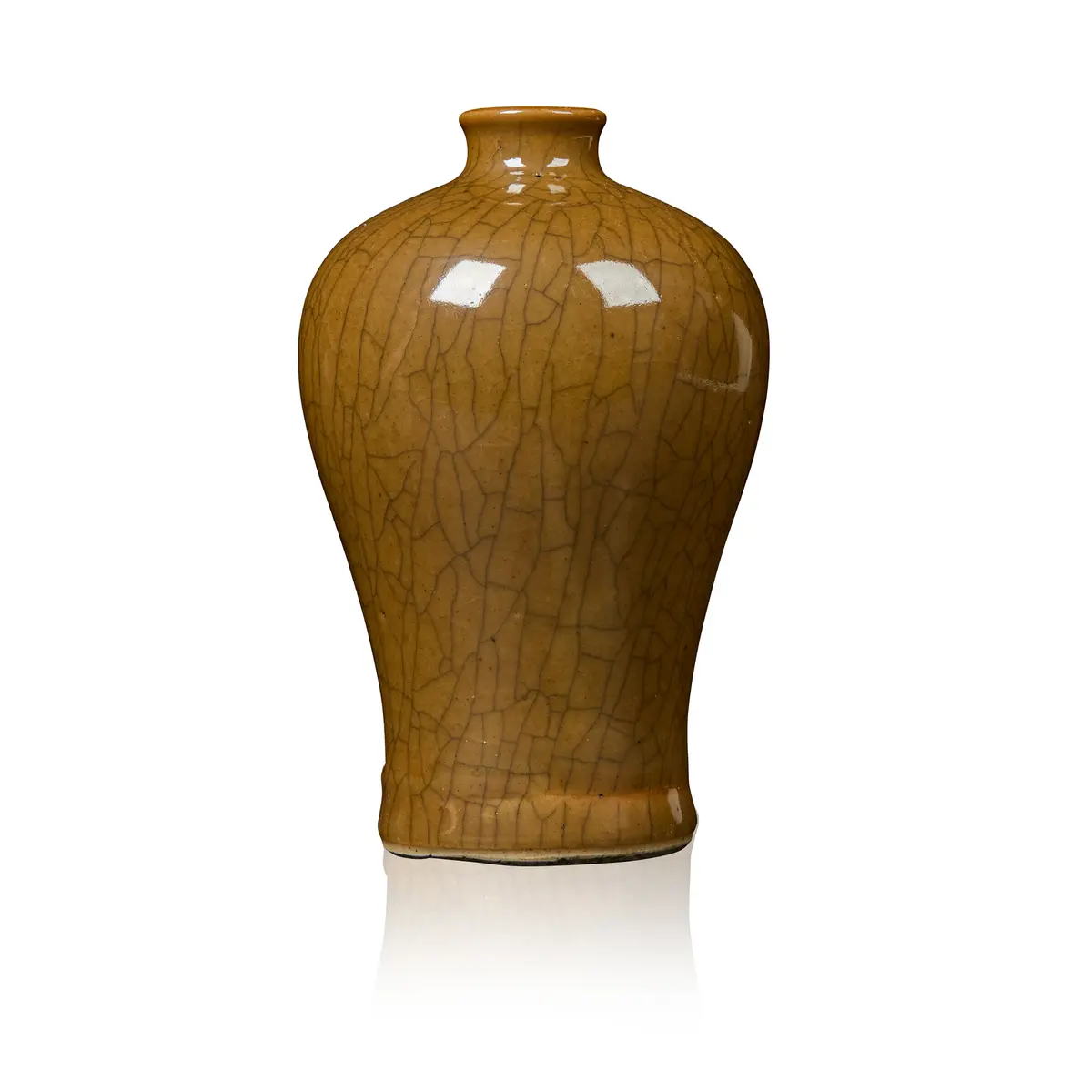 CHINESE GE-TYPE YELLOW CRACKLE-GLAZED VASE, MEIPING