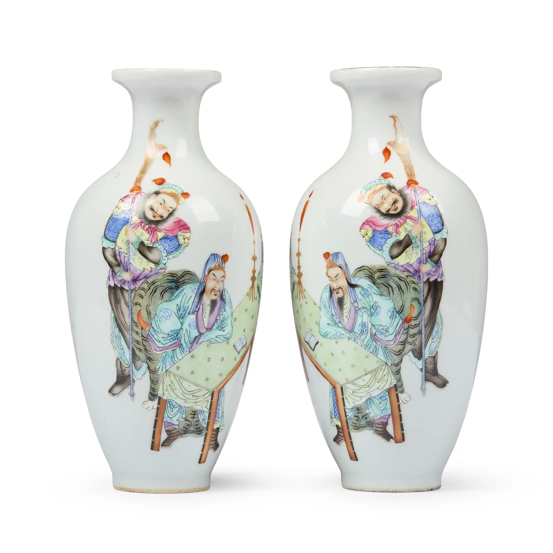 [PRIVATE COLLECTION, LONDON] PAIR OF CHINESE FAMILLE ROSE VASES