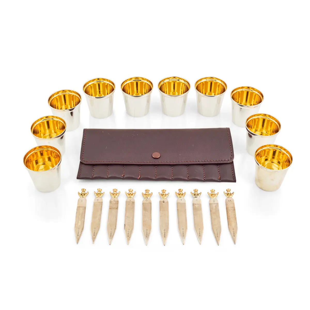 SET OF TEN CONTEMPORARY SILVER TOT CUPS AND CASED PEG MARKERS