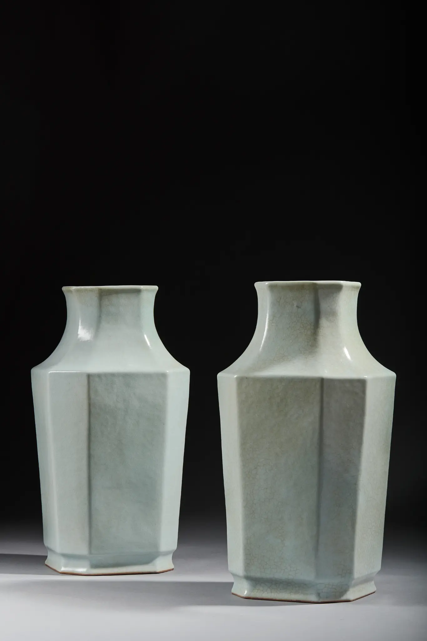 PAIR OF CHINESE RU-TYPE OCTAGONAL VASES