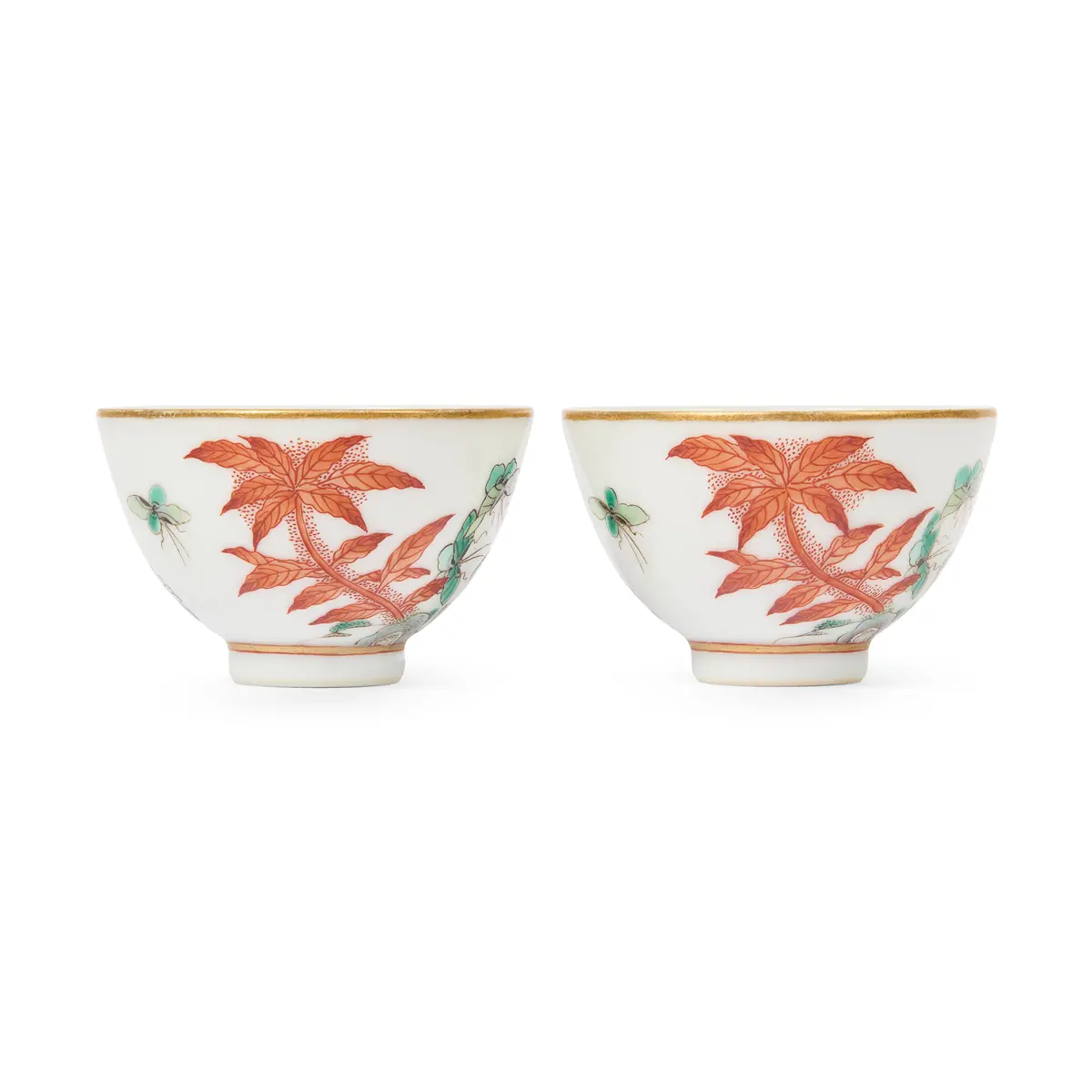 [DRINKING CULTURE] PAIR OF CHINESE FAMILLE ROSE 'BUTTERFLY AND FLOWER' CUPS