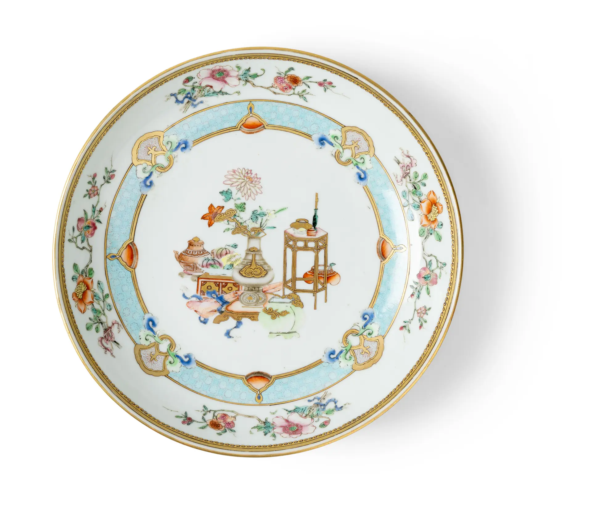 CHINESE FAMILLE ROSE GILT-DECORATED 'BOGU' PLATE