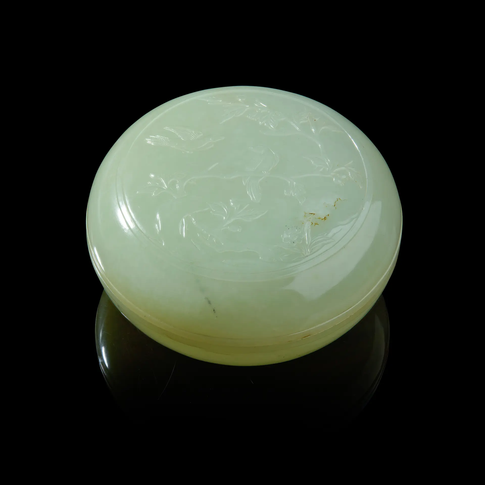 LARGE CHINESE WHITE JADE 'BIRD AND FLOWER' CIRCULAR BOX AND COVER