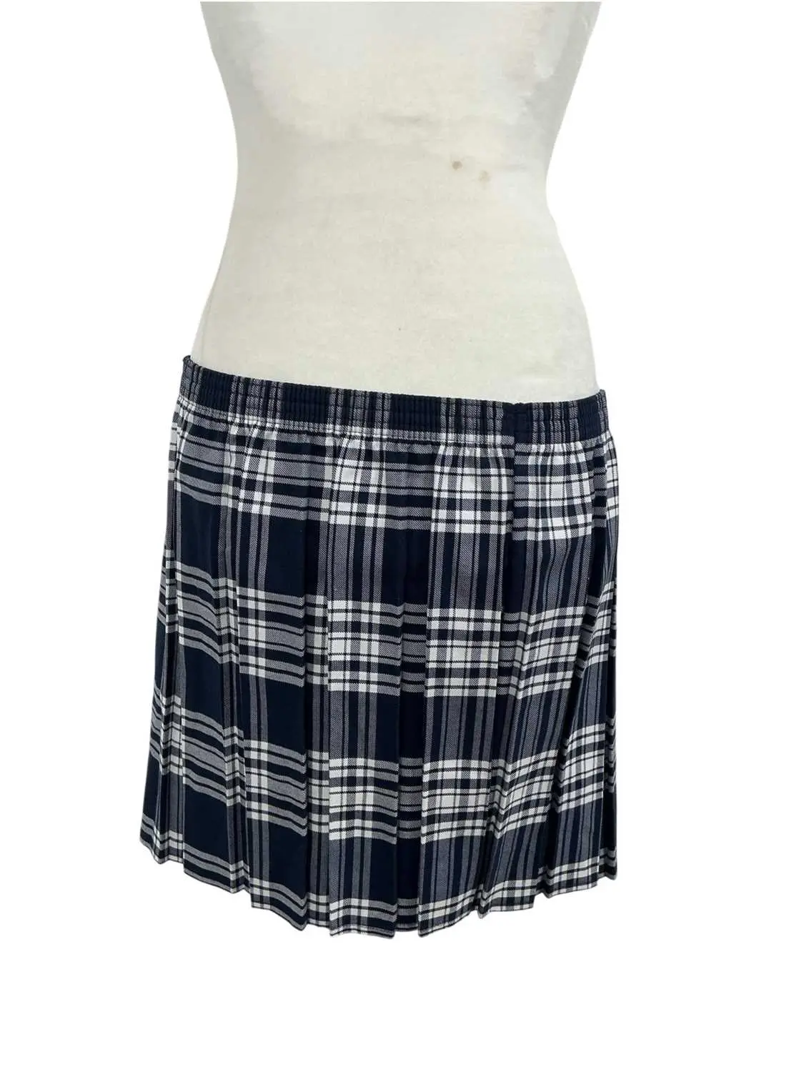COLLECTION OF HIGHLAND WEAR LATE 20TH CENTURY AND LATER