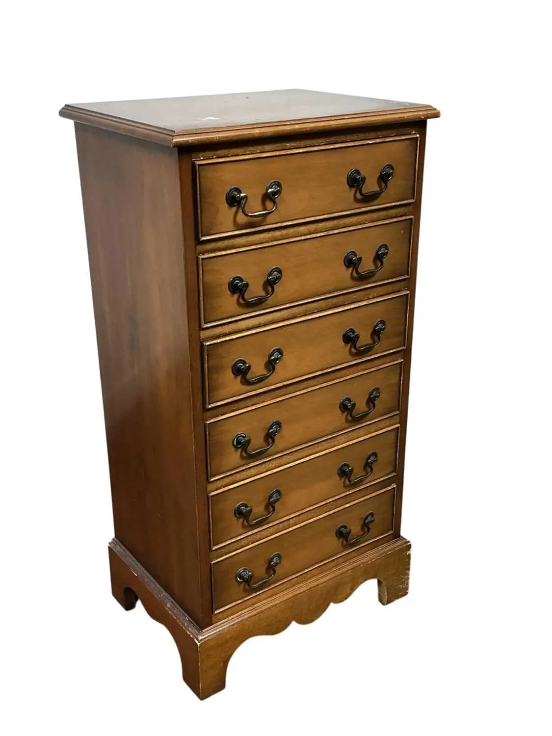 YEW WOOD VENEER CHEST OF DRAWERS LATE 20TH CENTURY