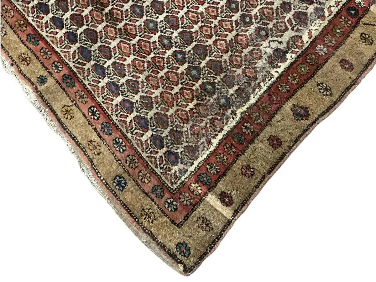 CAUCASIAN STYLE RUNNER EARLY 21ST CENTURY