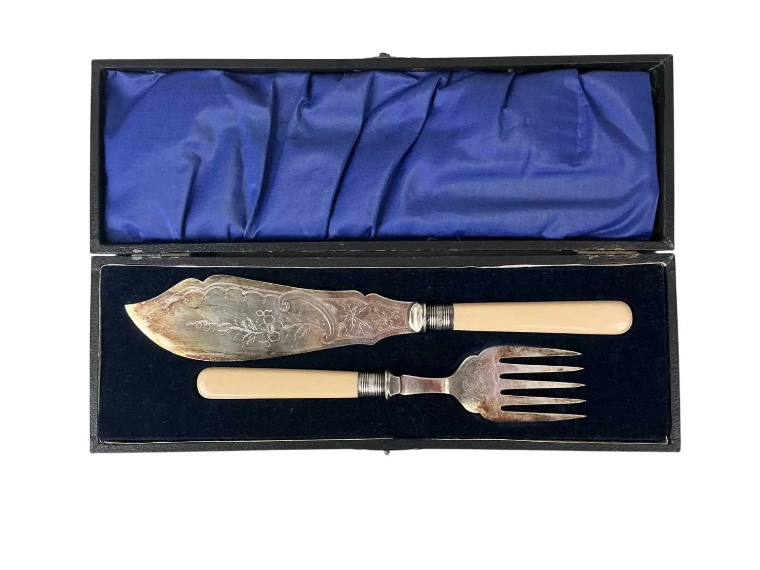 COLLECTION OF SILVER PLATED CUTLERY MID 20TH CENTURY AND LATER