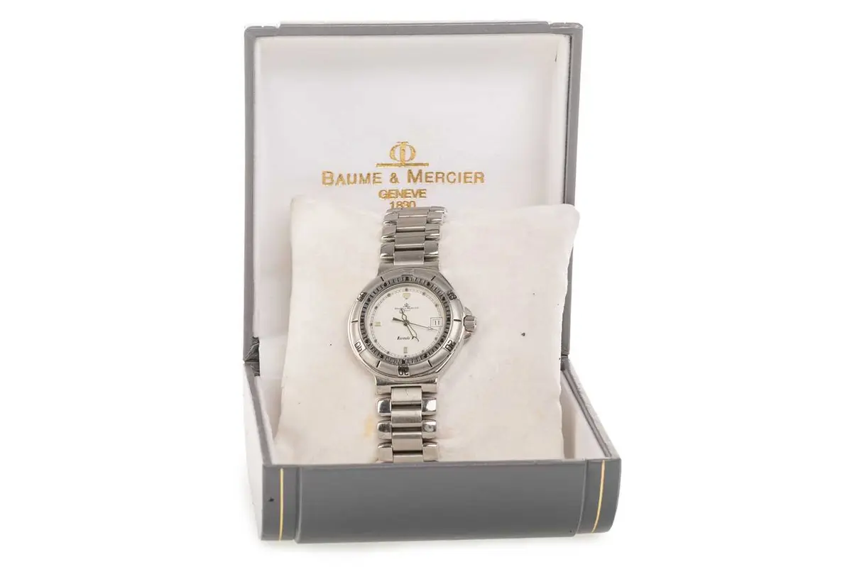 BAUME AND MERCIER FORMULA ONE STAINLES STEEL QUARTZ WRIST WATCH