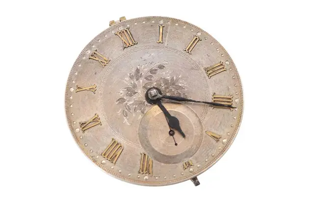 VICTORIAN POCKET WATCH MOVEMENT ALONG WITH A WHITE METAL PENDANT