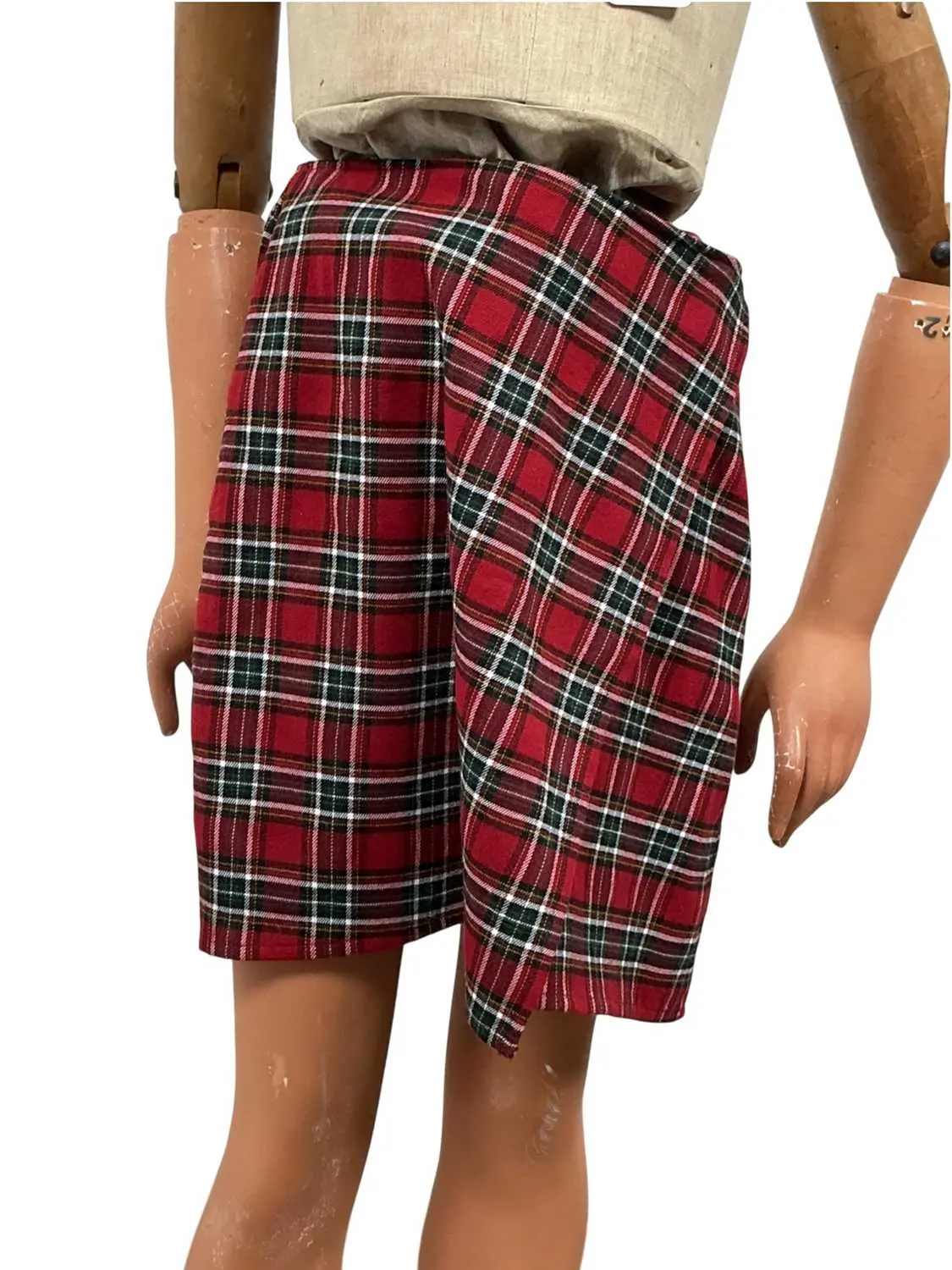 COLLECTION OF CHILDREN'S HIGHLAND WEAR LATE 20TH CENTURY AND LATER