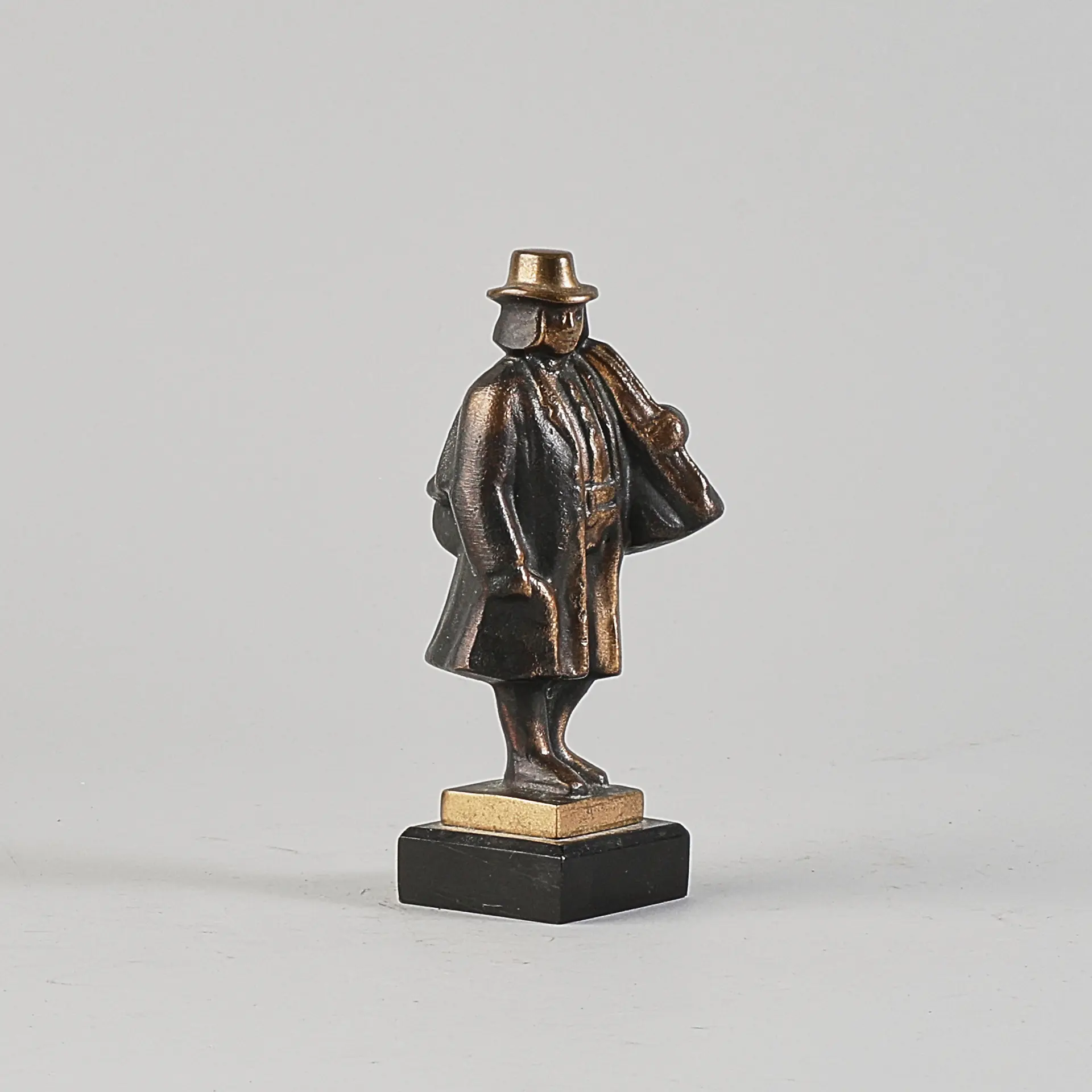 ILS CASTEGREN. Skulptur Brons, "Boråsknallen".