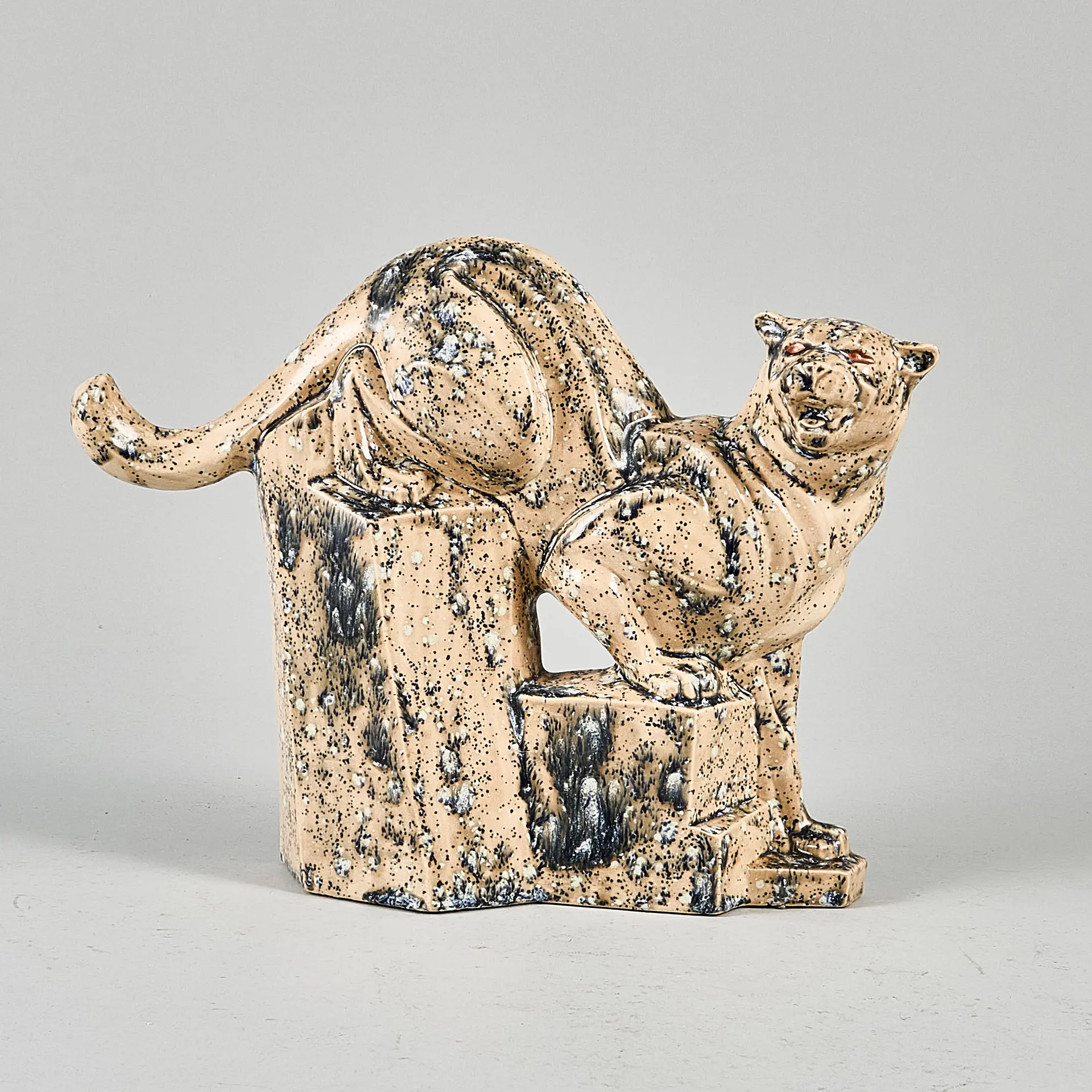 Skulptur, Kattdjur, keramik.