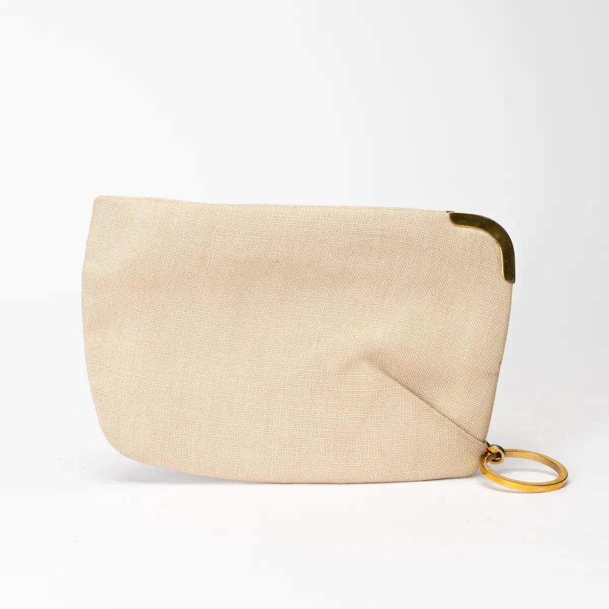 LANCEL. Väska/Clutch, tyg i beige, beslag i gulmetall, Paris, Frankrike.