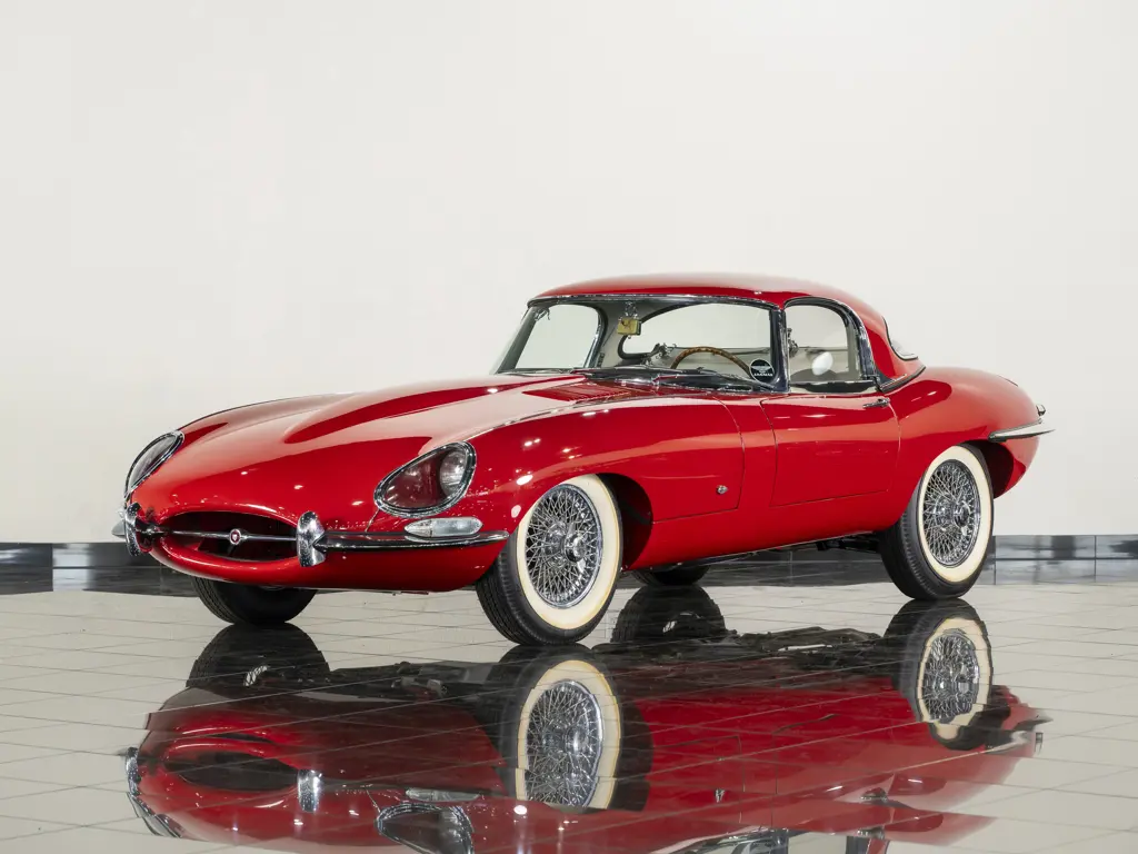 1961 Jaguar E-Type Series 1 3.8-Litre Roadster