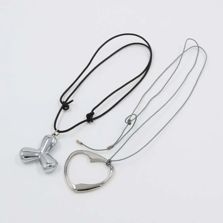Halsband