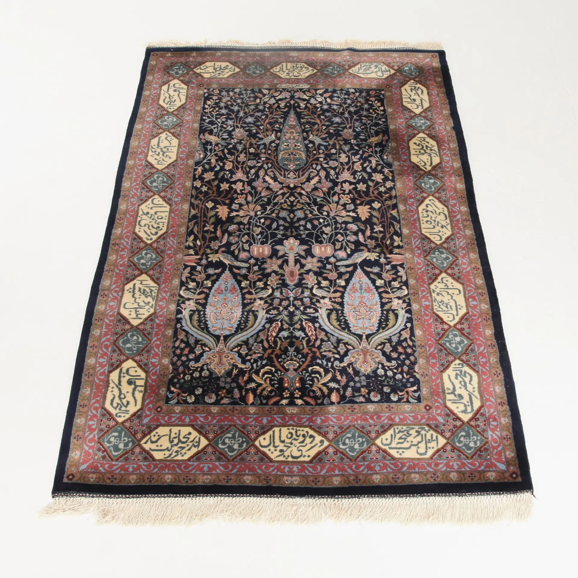 MATTA, 250 x 160 cm, Persien, 1900-talets senare del.