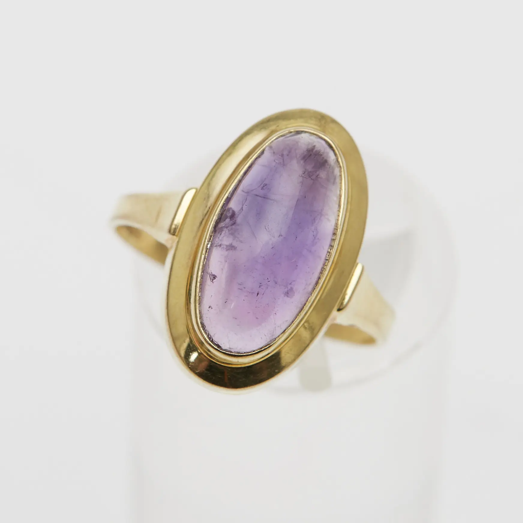RING, 333er Gelbgold, Amethyst.