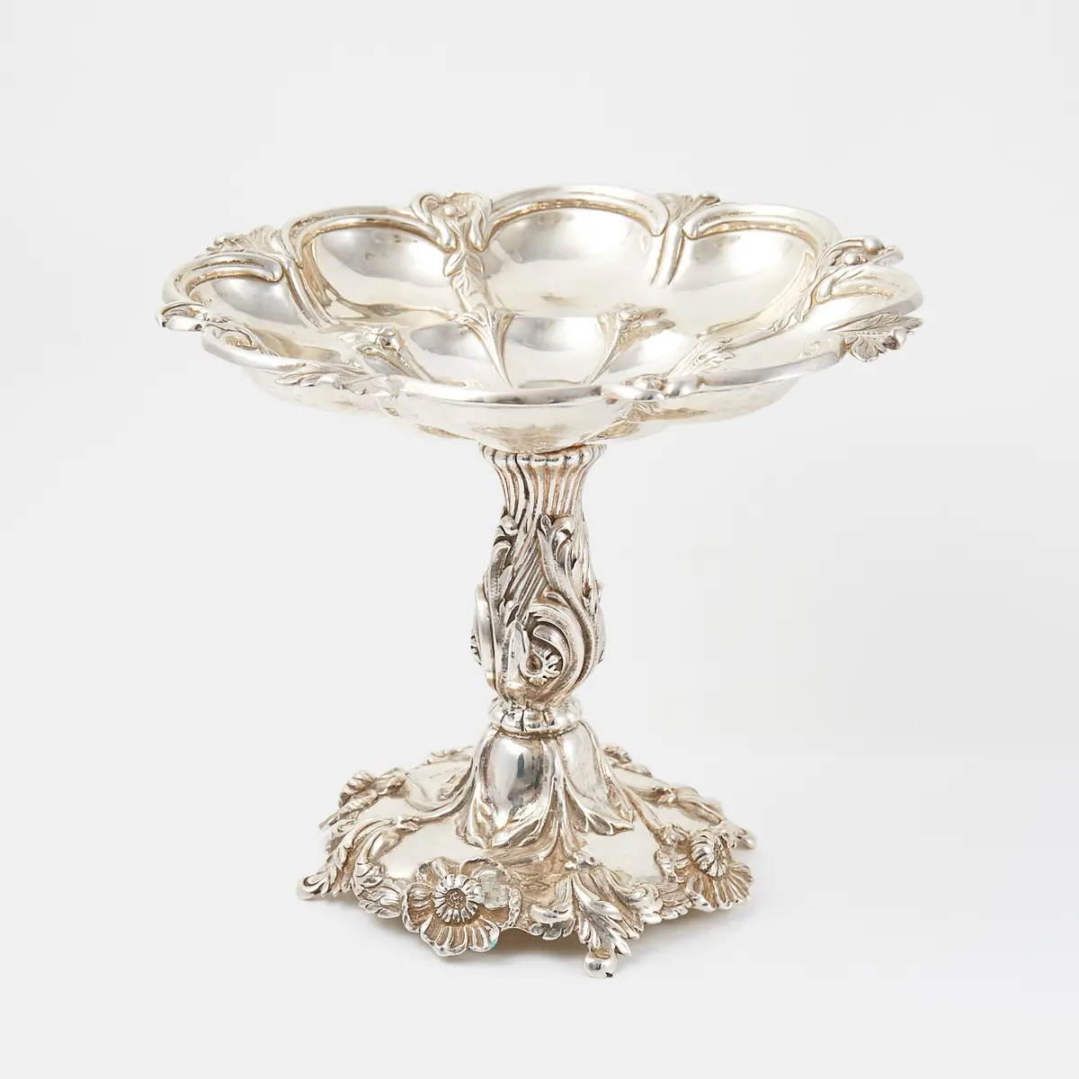 GUSTAF MÖLLENBORG verksam 1823-1850, uppsatsskål, silver, med dekor