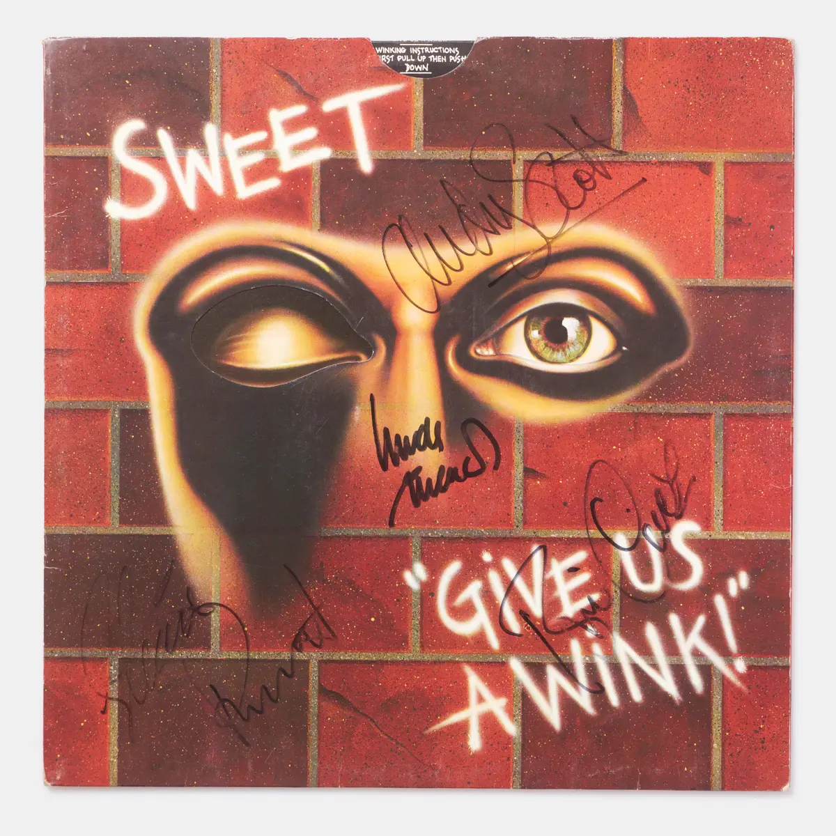SWEET, signerad skiva, Lpn "Give us a wink", signerad av hela bandet