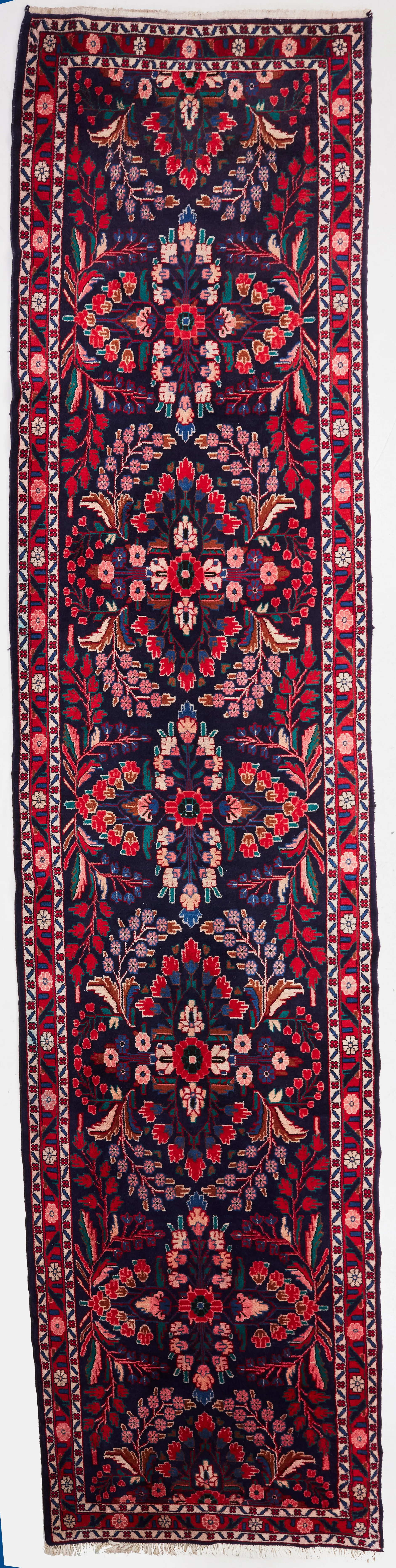 ORIENTMATTA, Hamadan, gallerimodell, ca 450x111 cm.