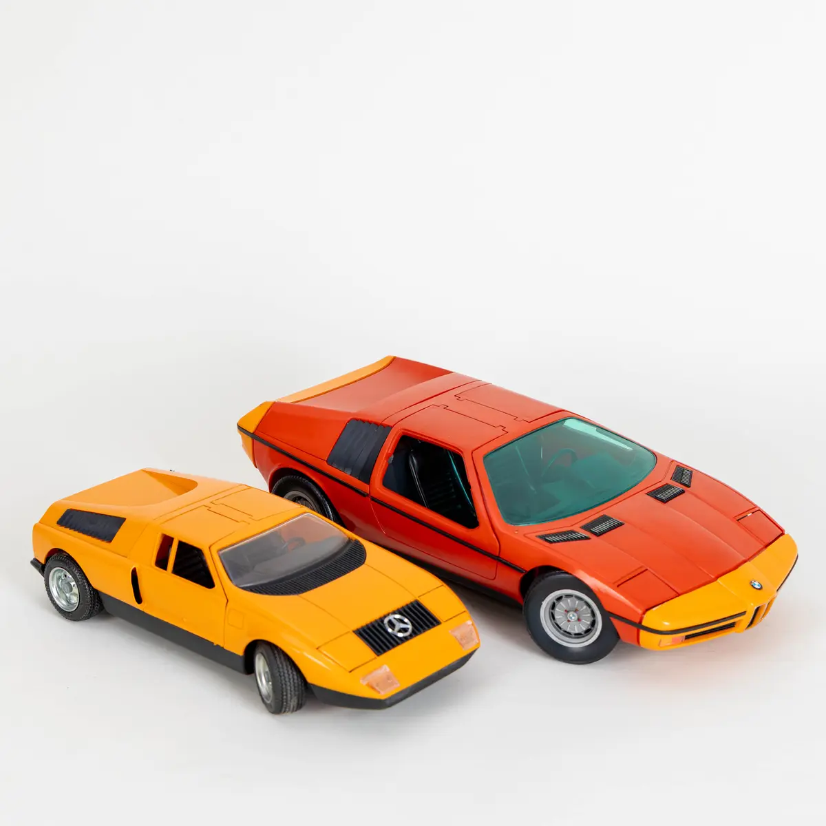 SCHUCO. MercedesBenz C111 und BMW-Turbo, Fürth, 1970er Jahre.