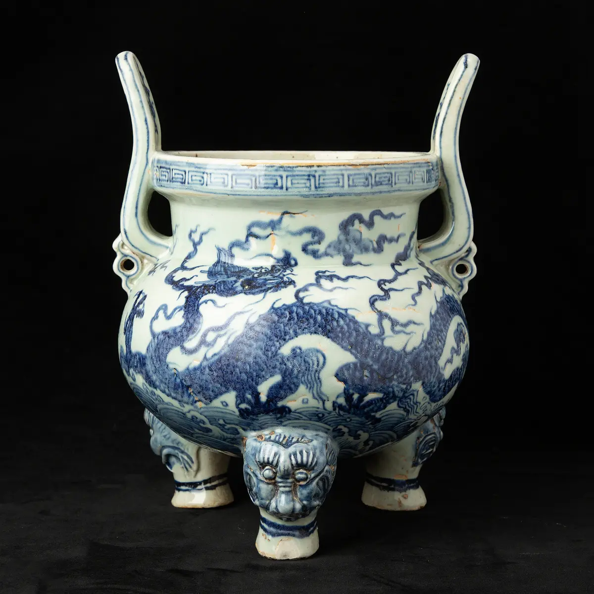 RÖKELSEKAR, tripod, porslin, Kina, 18/1900-tal.