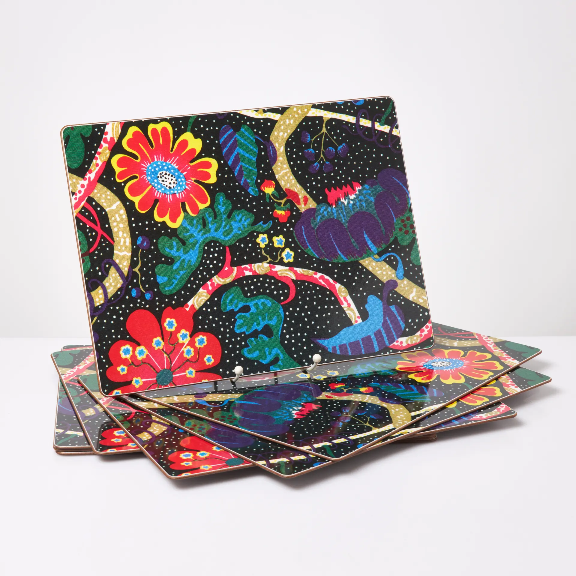 JOSEF FRANK. Bordsunderlägg, 8 st, "Mirakel", för Firma Svenskt Tenn.
