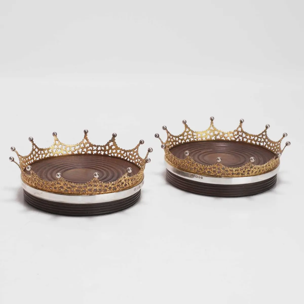 § ▲ Stuart Devlin (Australian-British, 1931-2018) a pair of silver