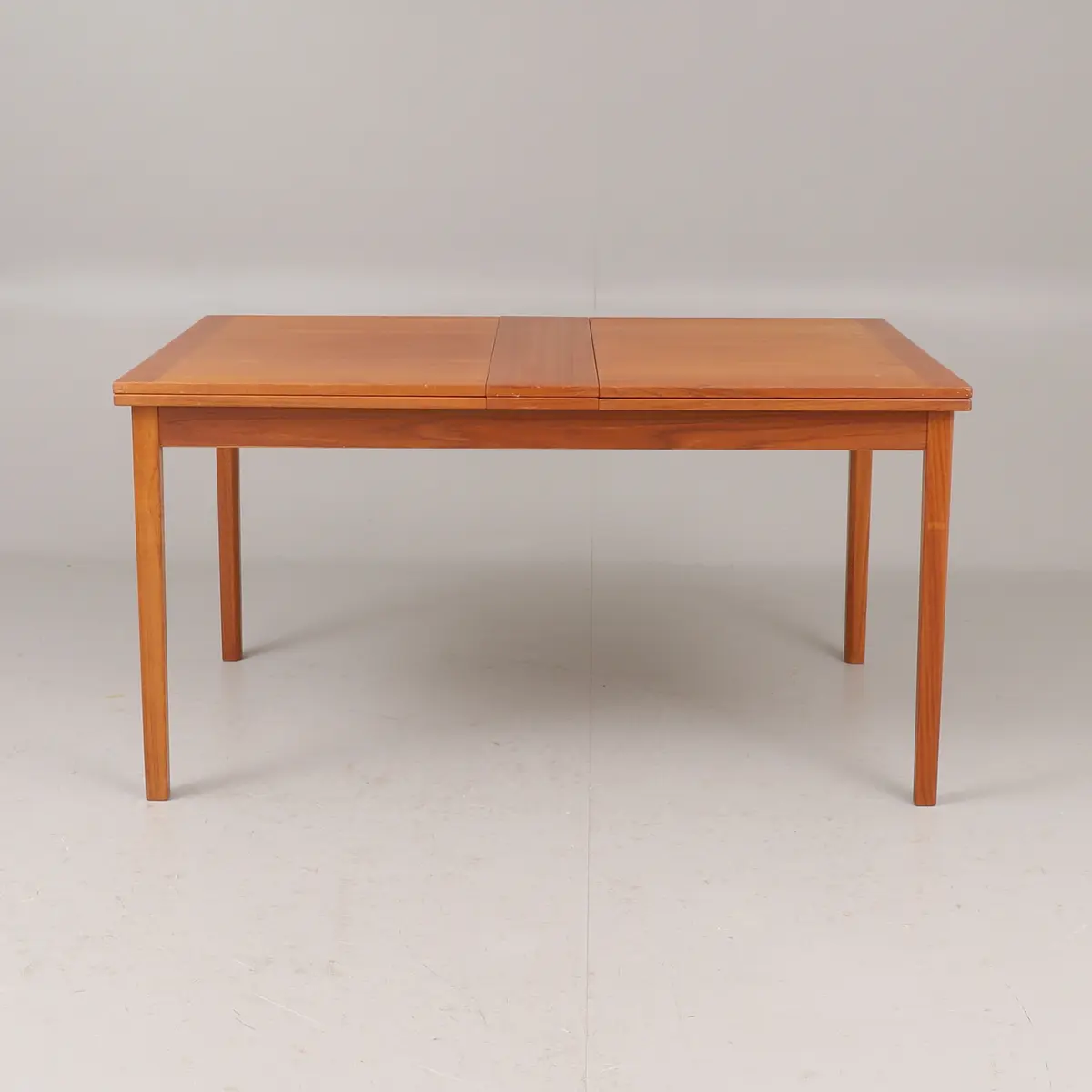 MATBORD, teak, Skaraborg Möbelindustri, Tibro.