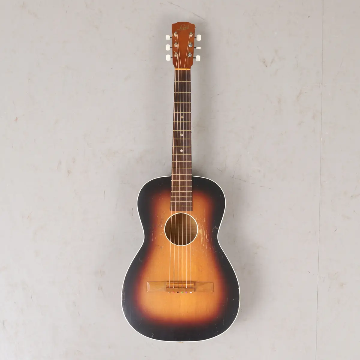 GITARR, akustisk, Levin.