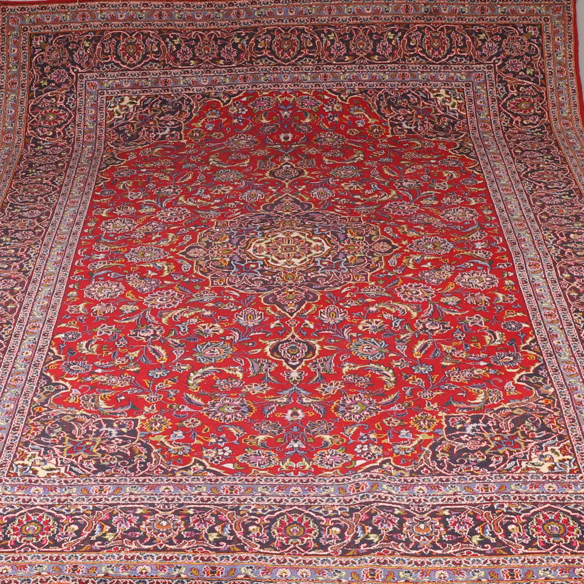 MATTA, Keshan, cirka 292 x 400 cm.