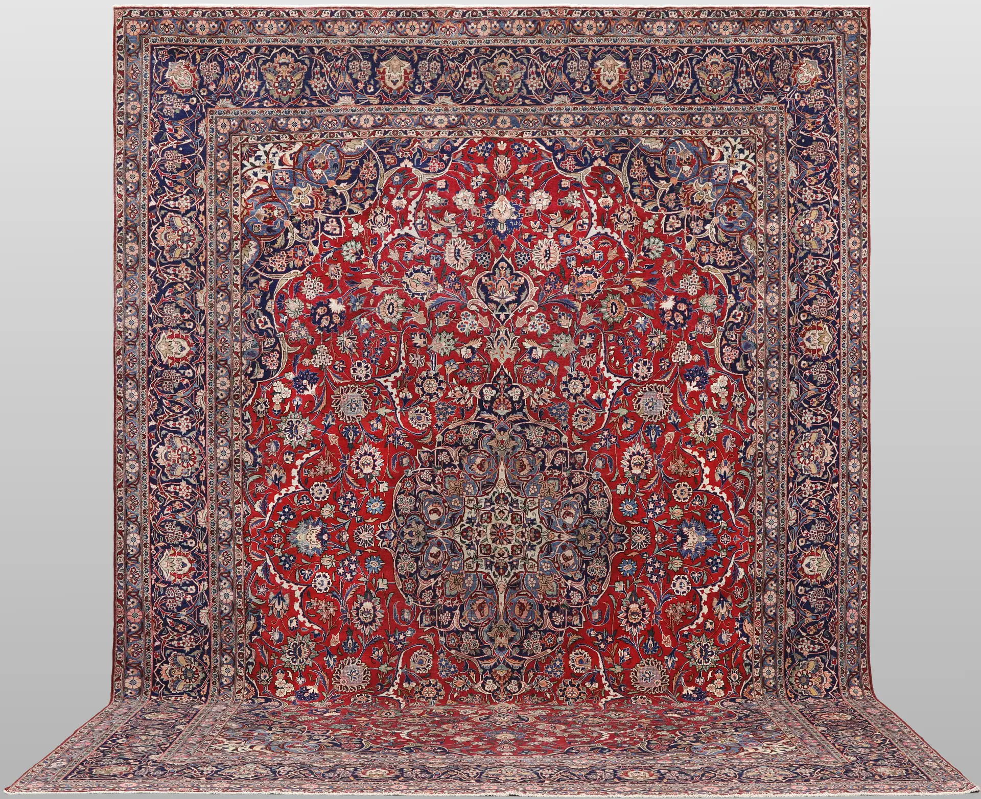 MATTA, Keshan, semiantik, cirka 416 x 310 cm.