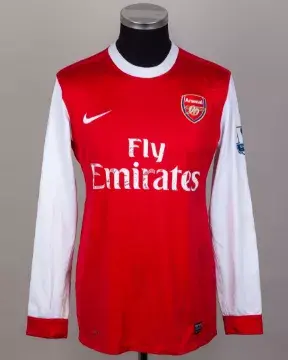 Theo Walcott red and white No.14 Arsenal match worn long sleeved home