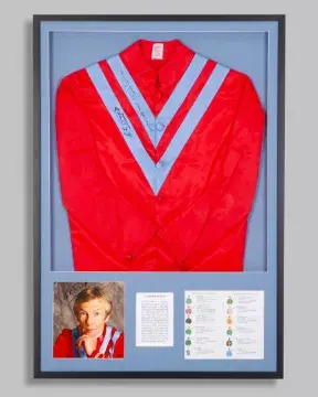 Commanche Run racing silks signed by Lester Piggott and Luca Cumani
