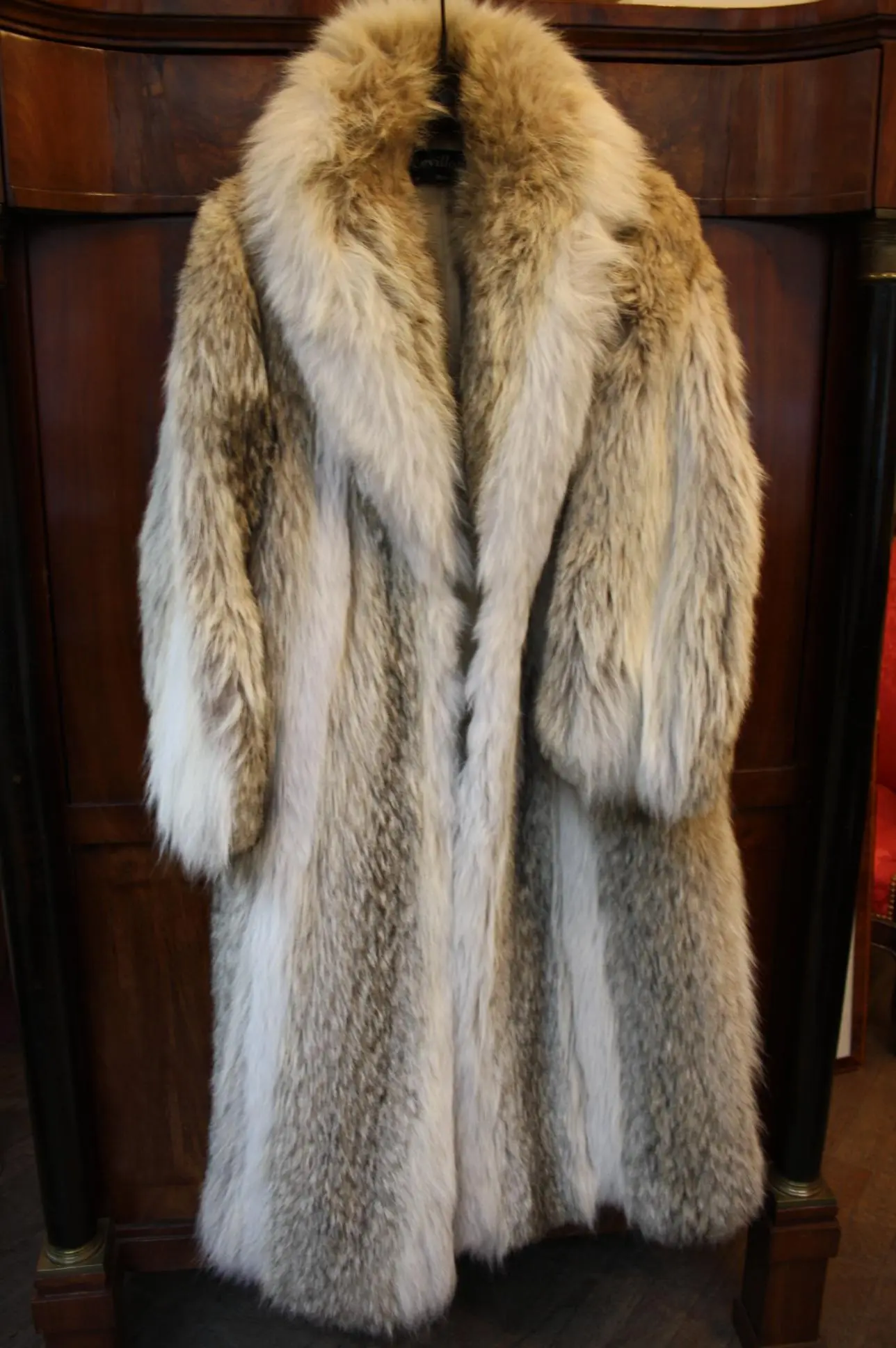 REVILLON Paris - Manteau de fourrure