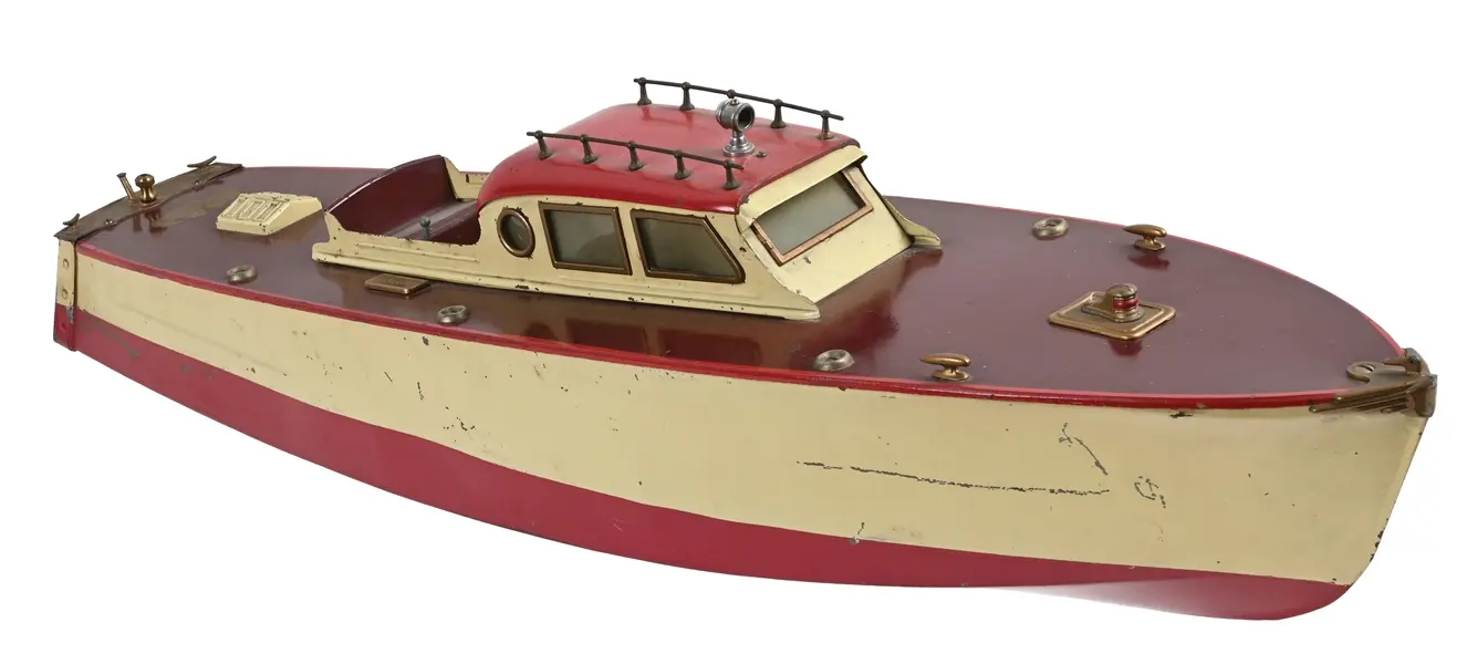 LARGE CALWIS INDUSTRIES LTD. ORKIN CRAFT CABIN CRUISER TOY BOAT