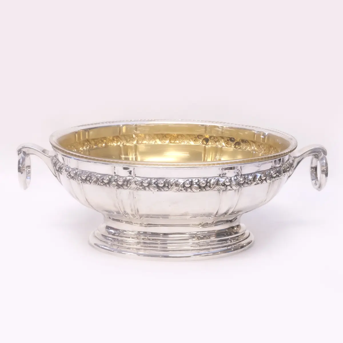JARDINÄR, SILVER MED GLASINSATS, A. LUNDSTRÖM, LUND 1916.