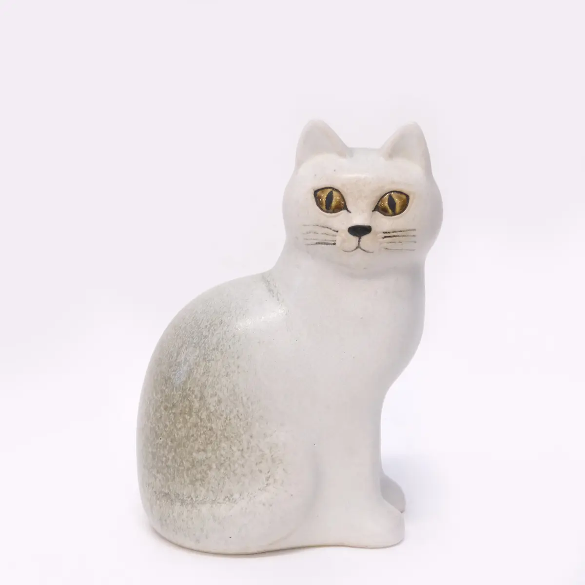 LISA LARSON. KATT, "MURRE MIDI"; GUSTAVSBERG, GLASERAT STENGODS.
